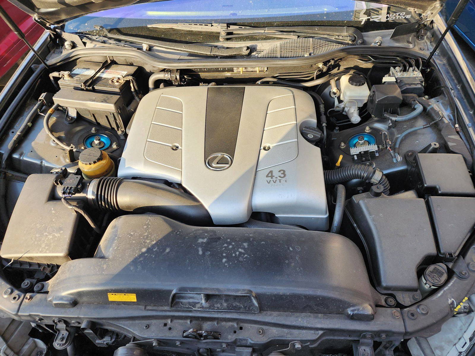 2004 LEXUS LS 430 — 194367 Miles — Lot 39792945 — Souq - Marhaba Auctions Used Cars - Image 13