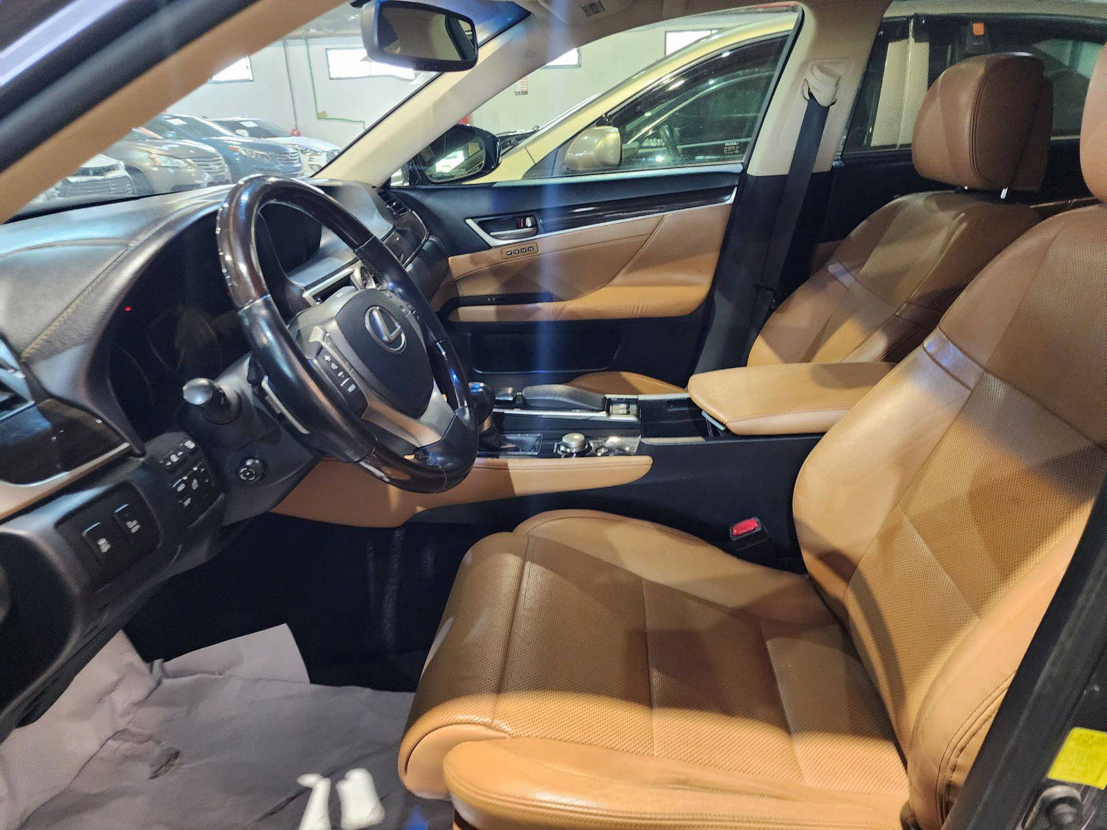 2013 LEXUS GS 350 — 208710 Miles — Lot 11909 — Al Quoz - Marhaba Auctions Used Cars - Image 9