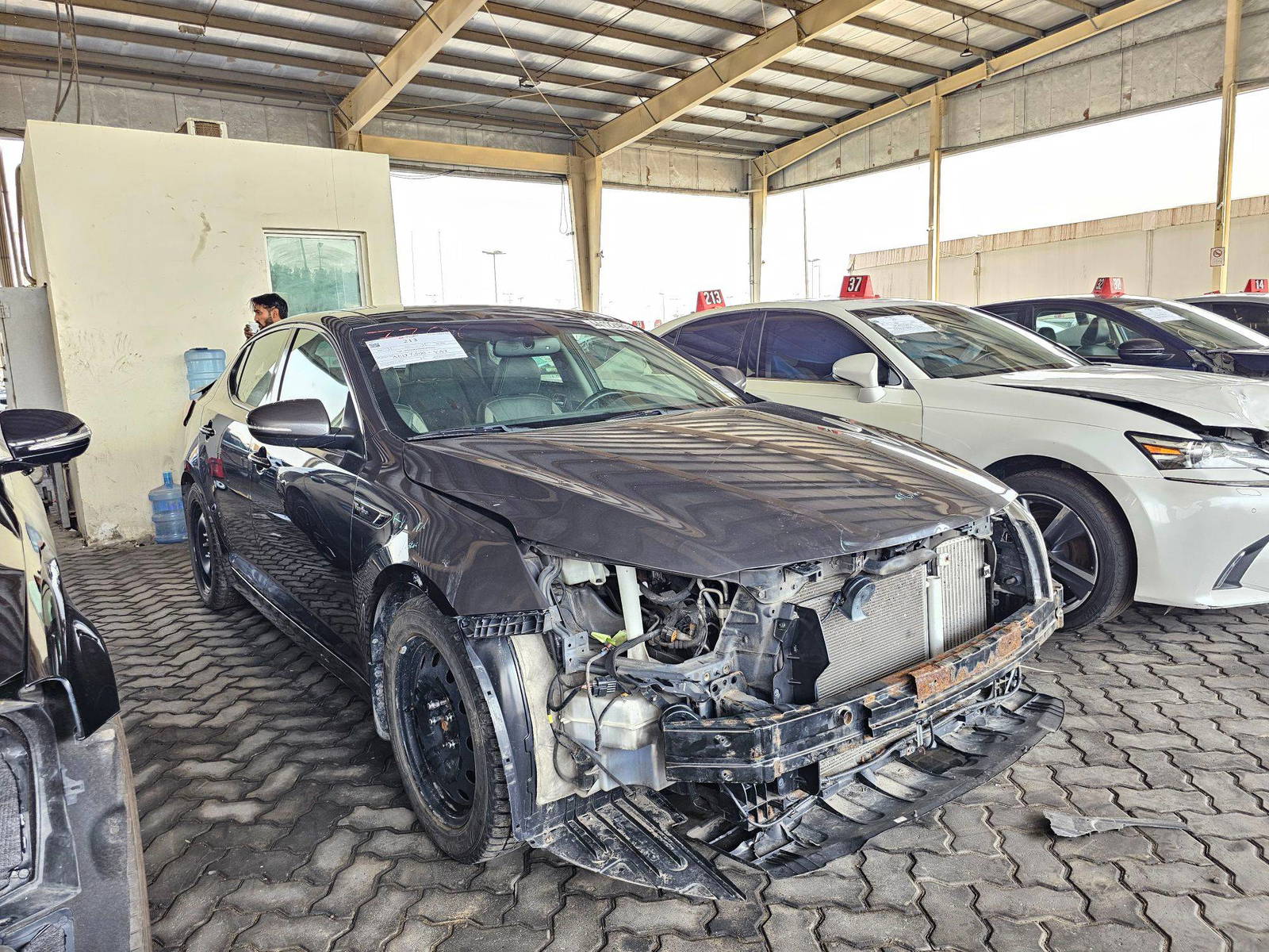 2014 KIA OPTIMA — 177099 KM — Lot 44122485 — Souq - Marhaba Auctions Used Cars - Image 4