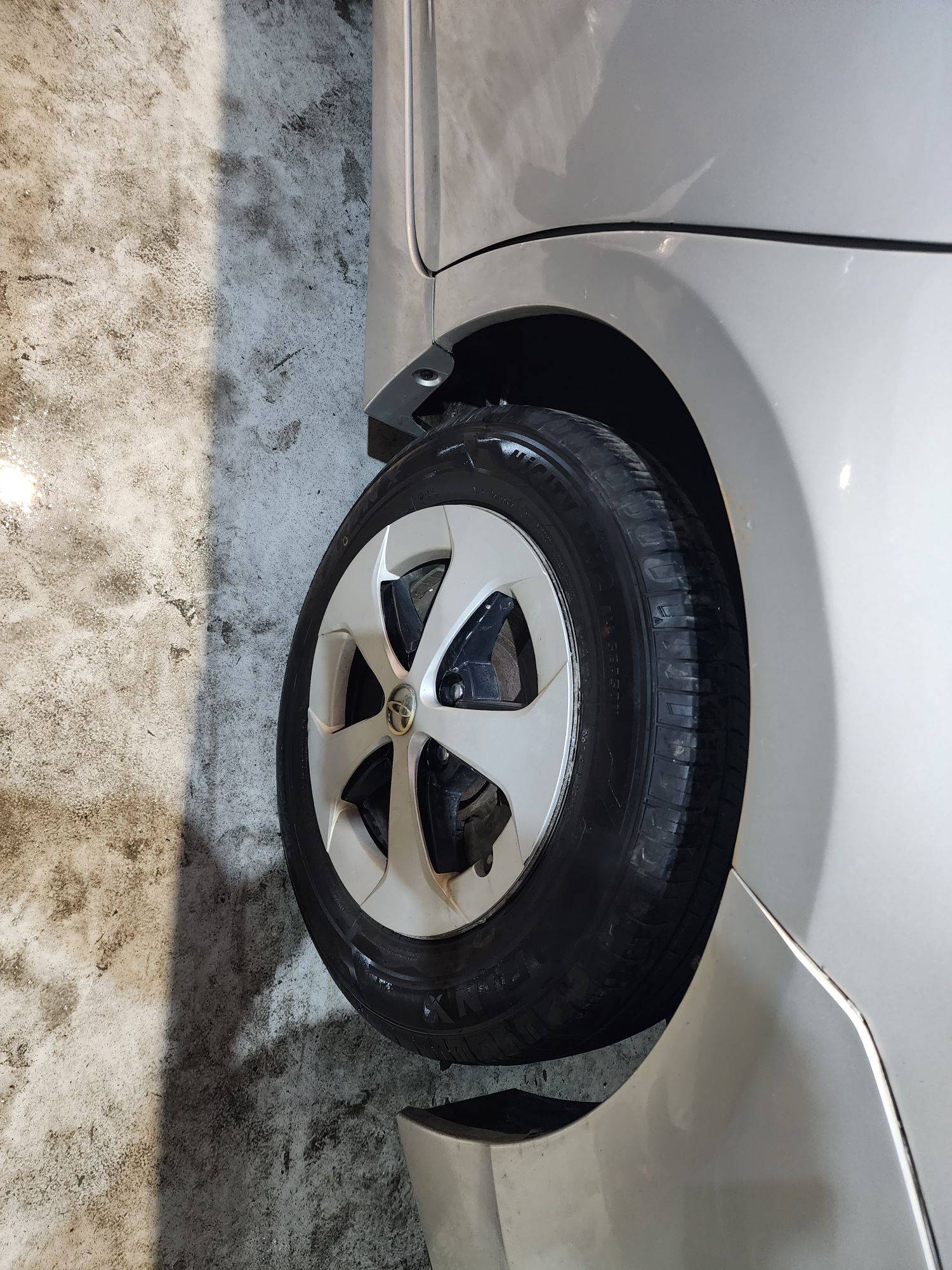 TOYOTA PRIUS 2012 - Marhaba Auction Used Cars - Image 11