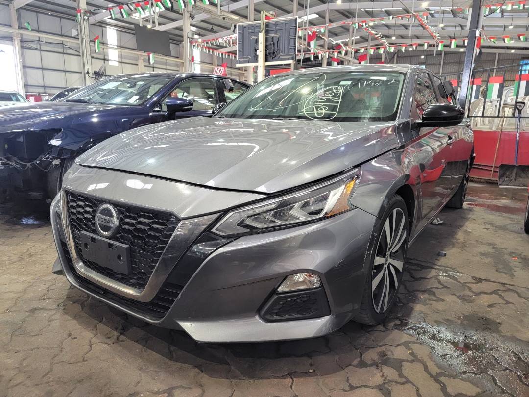 2019 NISSAN ALTIMA — 142997 Miles — Lot 112632 — Main - Marhaba Auctions Used Cars - Image 4