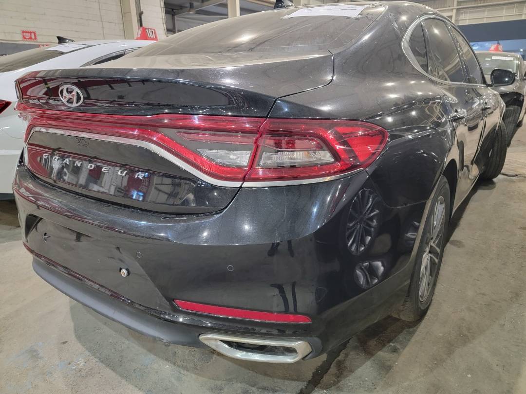 2019 HYUNDAI GRANDEUR — 51230 KM — Lot 240046 - Marhaba Auctions Used Cars - Image 5