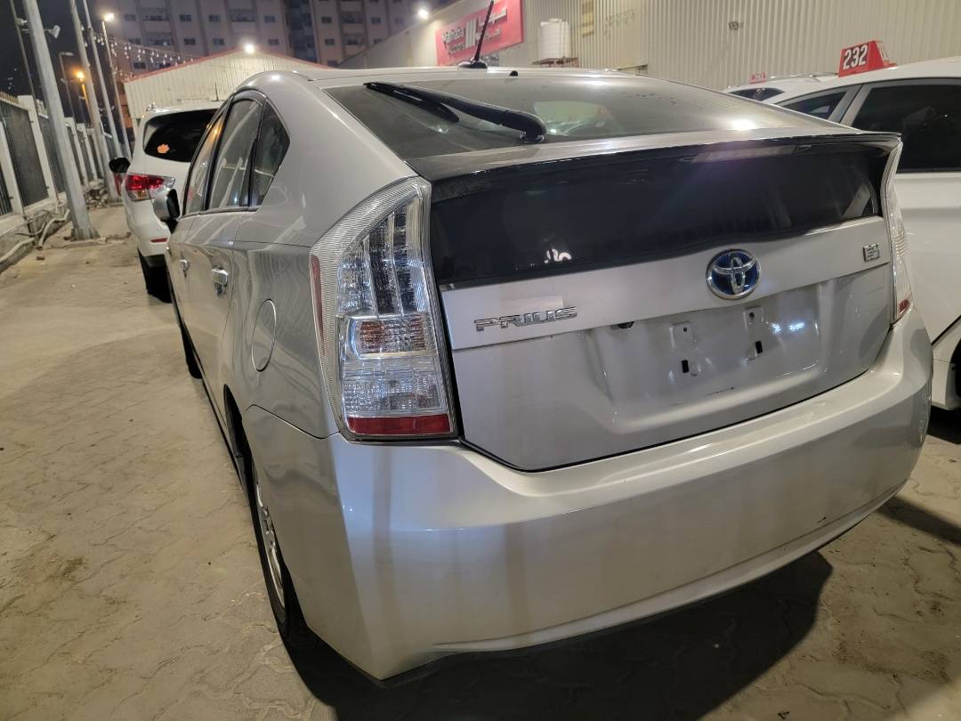 2010 TOYOTA PRIUS — 297698 Miles — Lot 0021930 — Main - Marhaba Auctions Used Cars - Image 5
