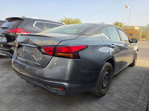 2023 NISSAN ALTIMA at Marhaba Auctions