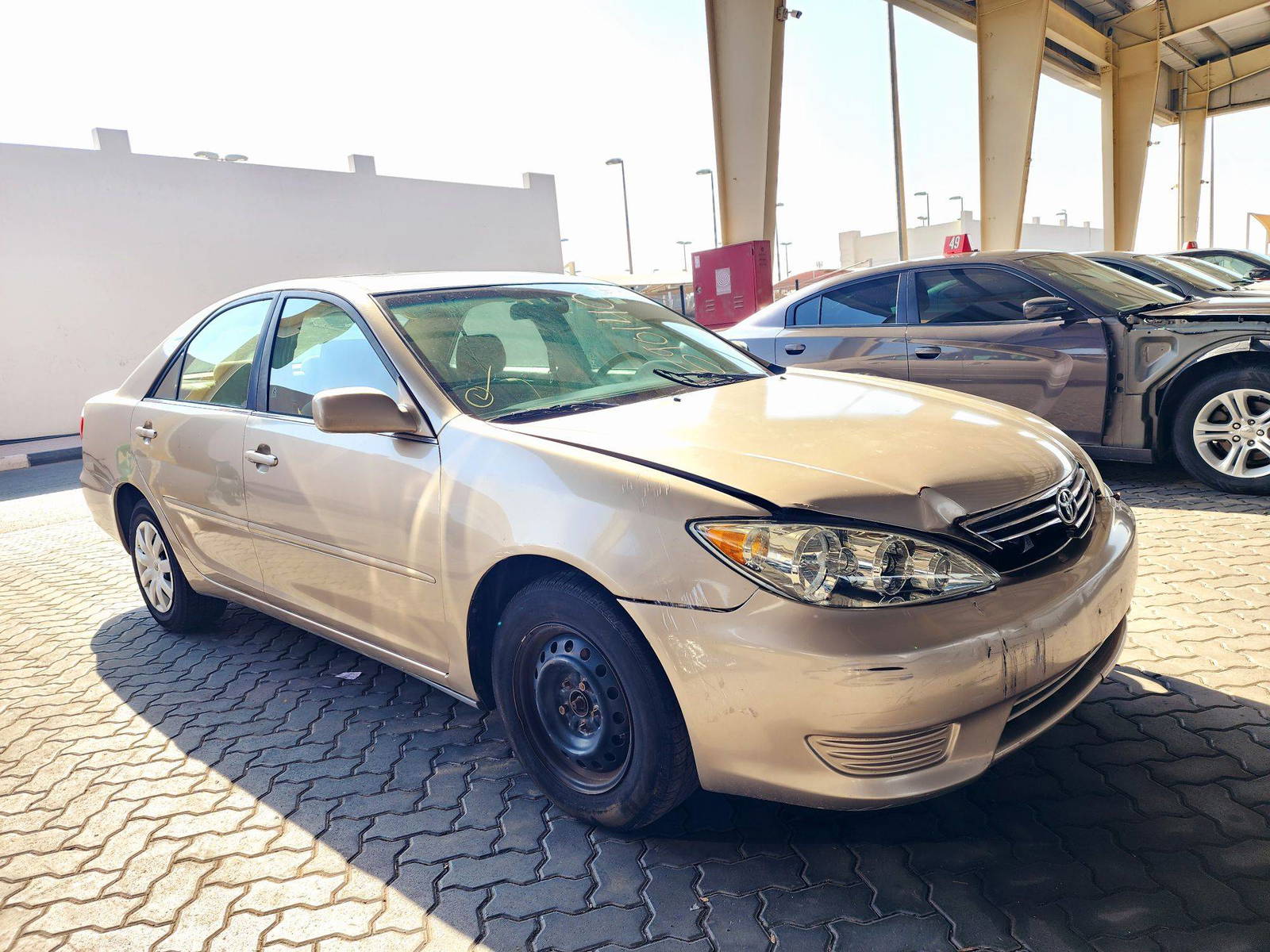 2005 TOYOTA CAMRY — 219533 Miles — Lot 68714954 — Souq - Marhaba Auctions Used Cars - Image 4