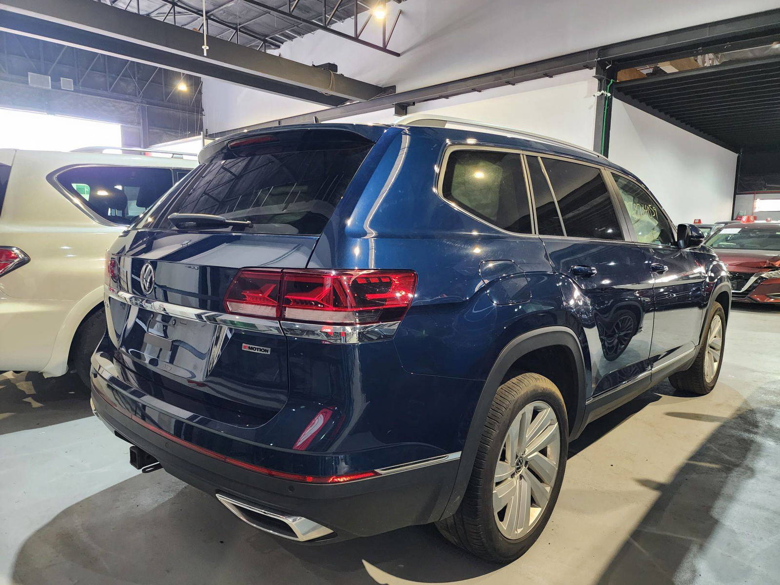 2021 VOLKSWAGEN ATLAS — 72013 Miles — Lot 508068 — Al Quoz - Marhaba Auctions Used Cars - Image 3