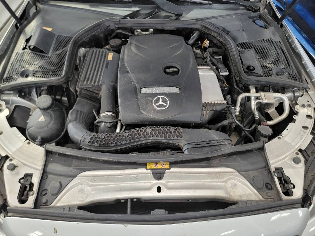 2016 MERCEDES BENZ C300 — 181400 Miles — Lot GU123843 — Main - Marhaba Auctions Used Cars - Image 8