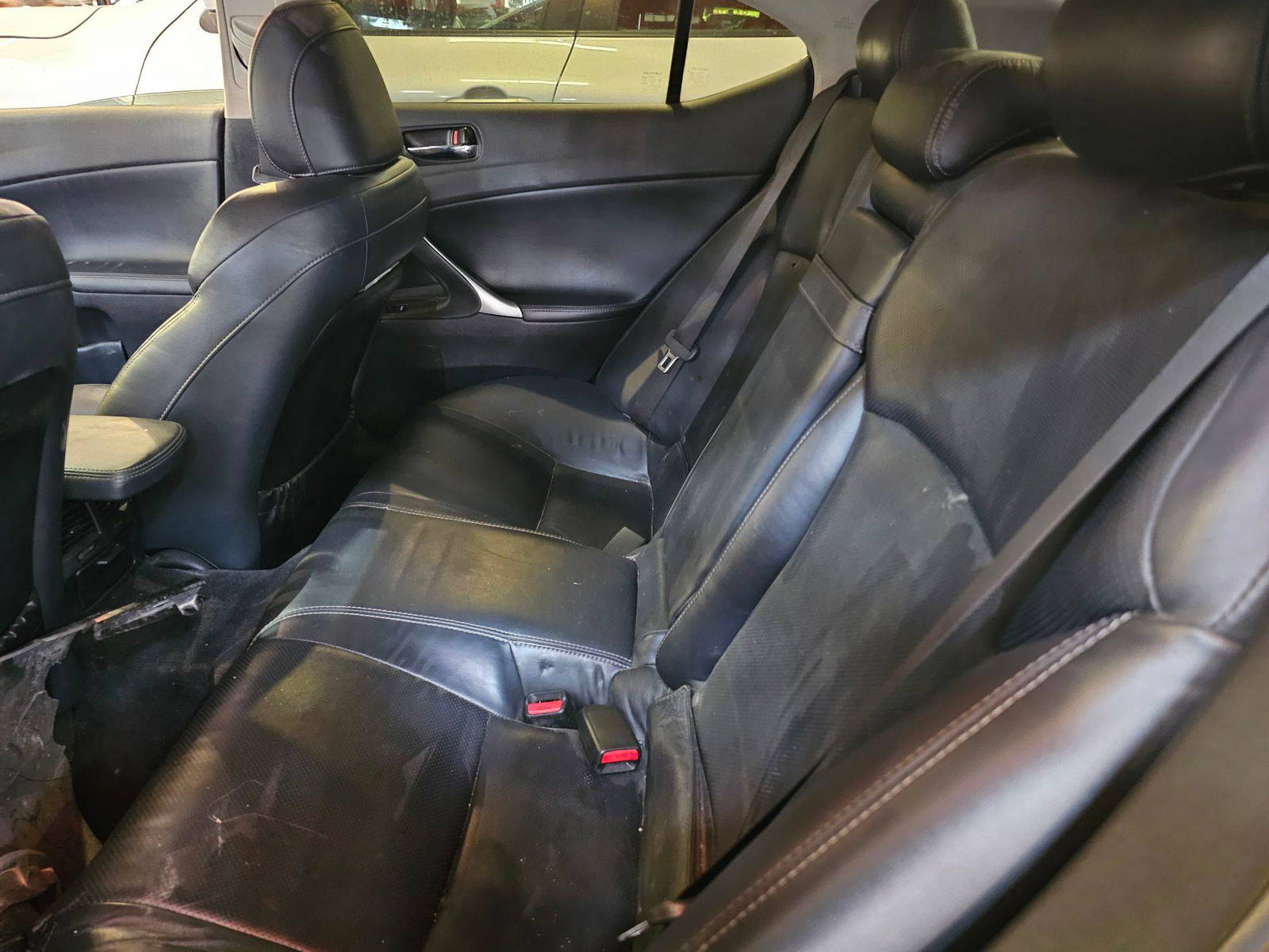 LEXUS IS 250 2011 - Marhaba Auction Used Cars - Image 11