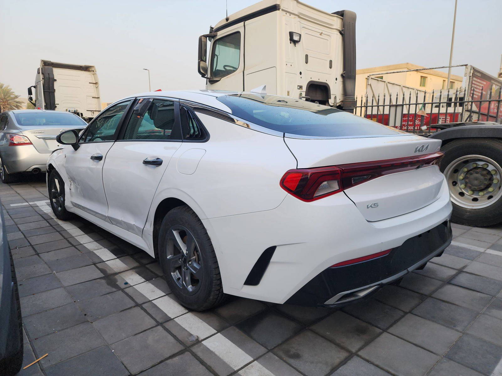 2023 KIA K5 — 9092 Miles — Lot 86431244 — Al Surrah - Marhaba Auctions Used Cars - Image 5
