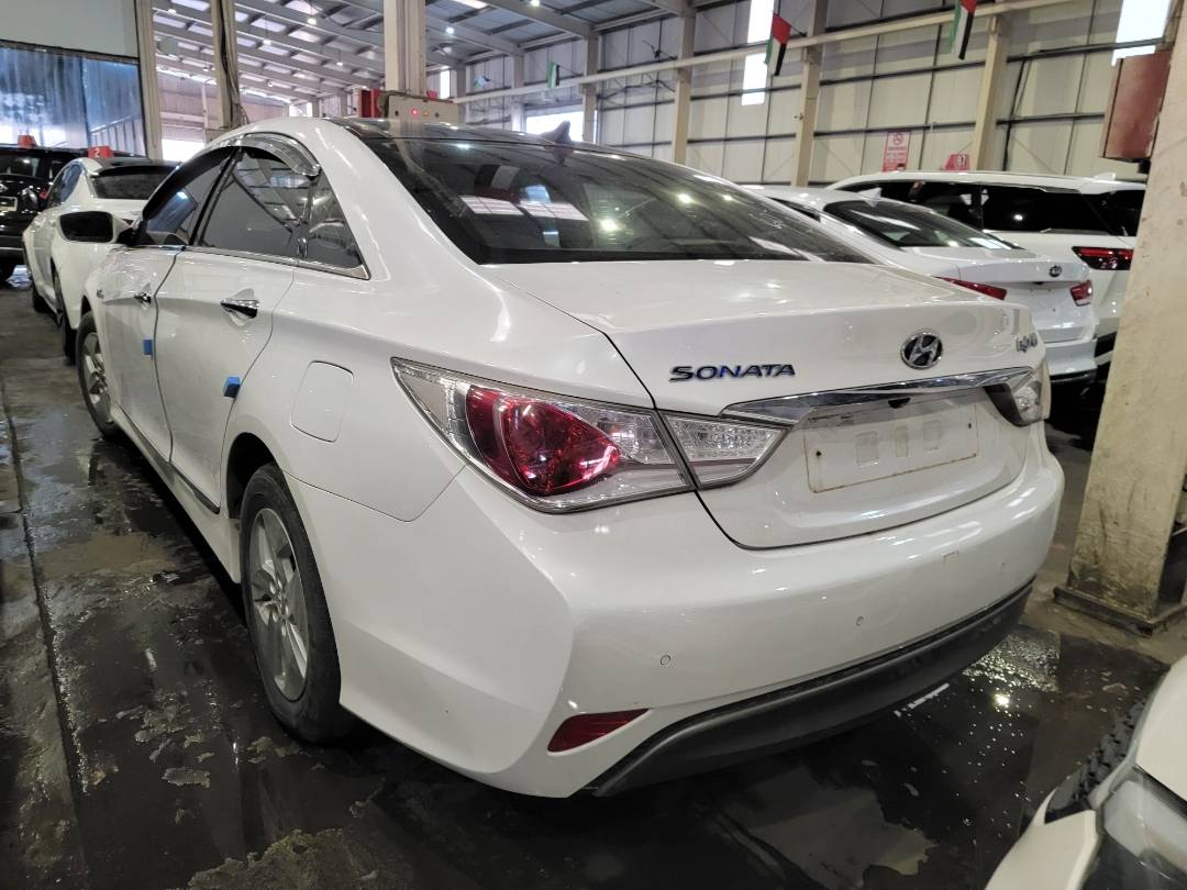 HYUNDAI SONATA 2012 - Marhaba Auction Used Cars - Image 3