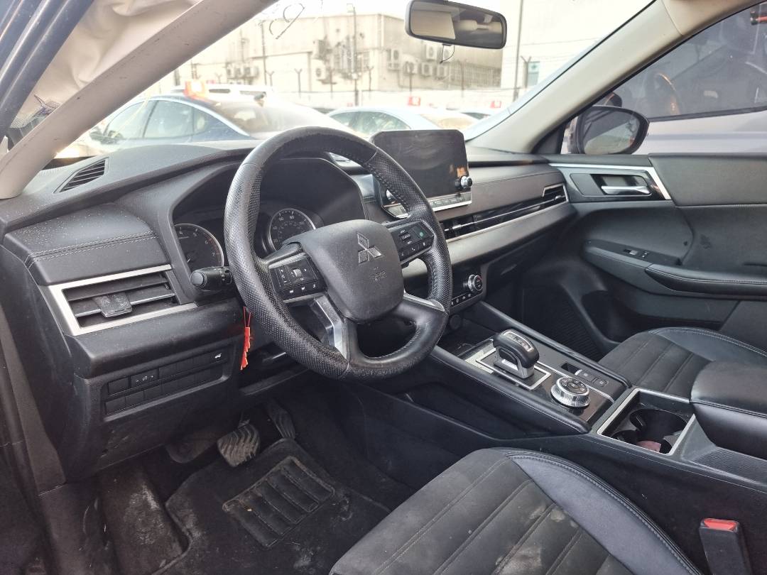 MITSUBISHI OUTLANDER 2022 - Marhaba Auction Used Cars - Image 6