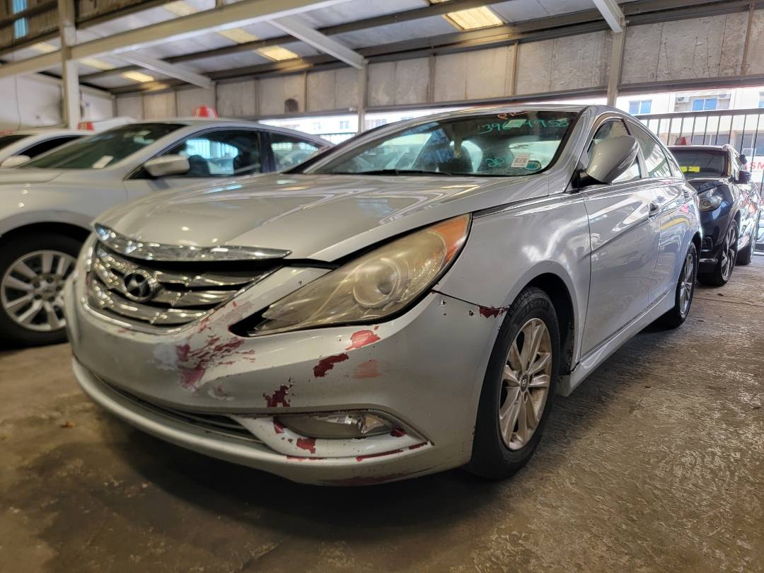 2014 HYUNDAI SONATA — 204552 Miles — Lot 39694958 — Main - Marhaba Auctions Used Cars - Image 5