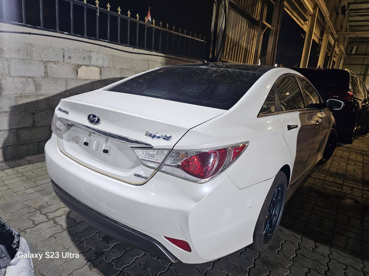 2015 HYUNDAI SONATA — 119402 Miles — Lot 1460212 — Main - Marhaba Auctions Used Cars - Image 4