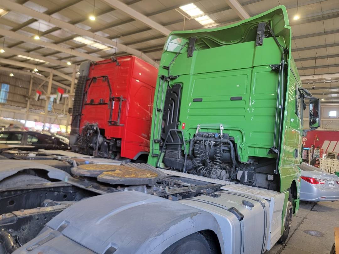 2015 MAN MAN TRUCK — 892789 KM — Lot M664972 — Main - Marhaba Auctions Used Cars - Image 4