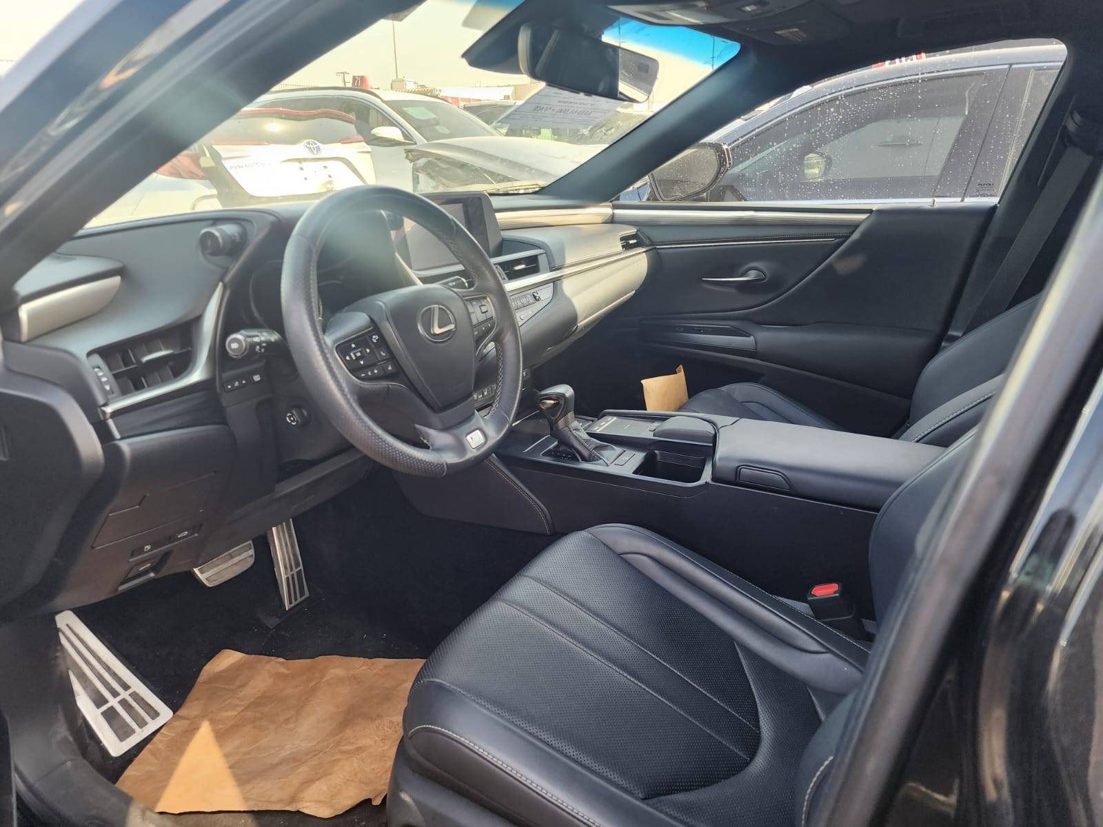 LEXUS ES 350 2021 - Marhaba Auction Used Cars - Image 6