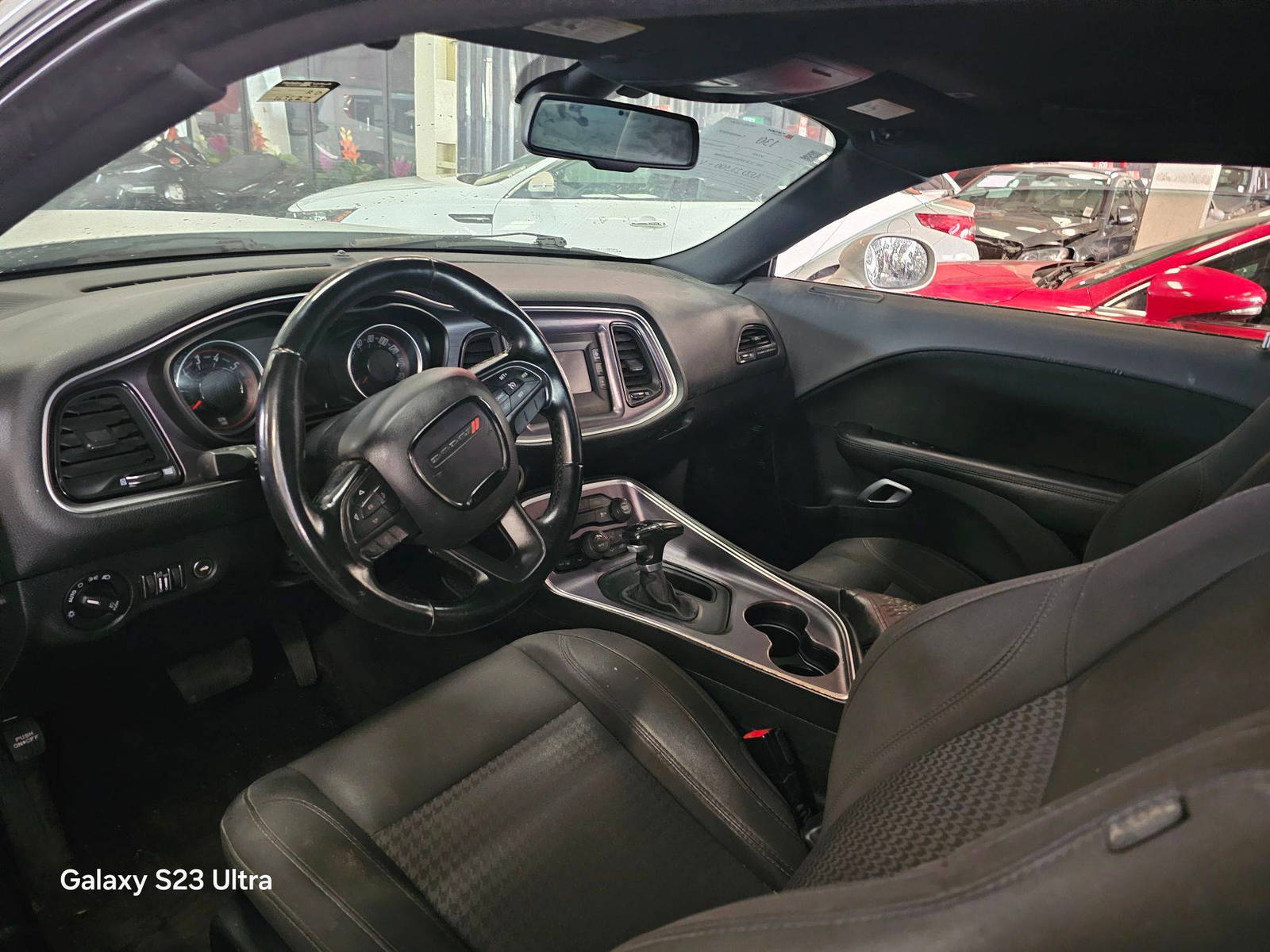 2017 DODGE CHALLENGER — 163626 Miles — Lot 5HH582900 — Souq - Marhaba Auctions Used Cars - Image 8