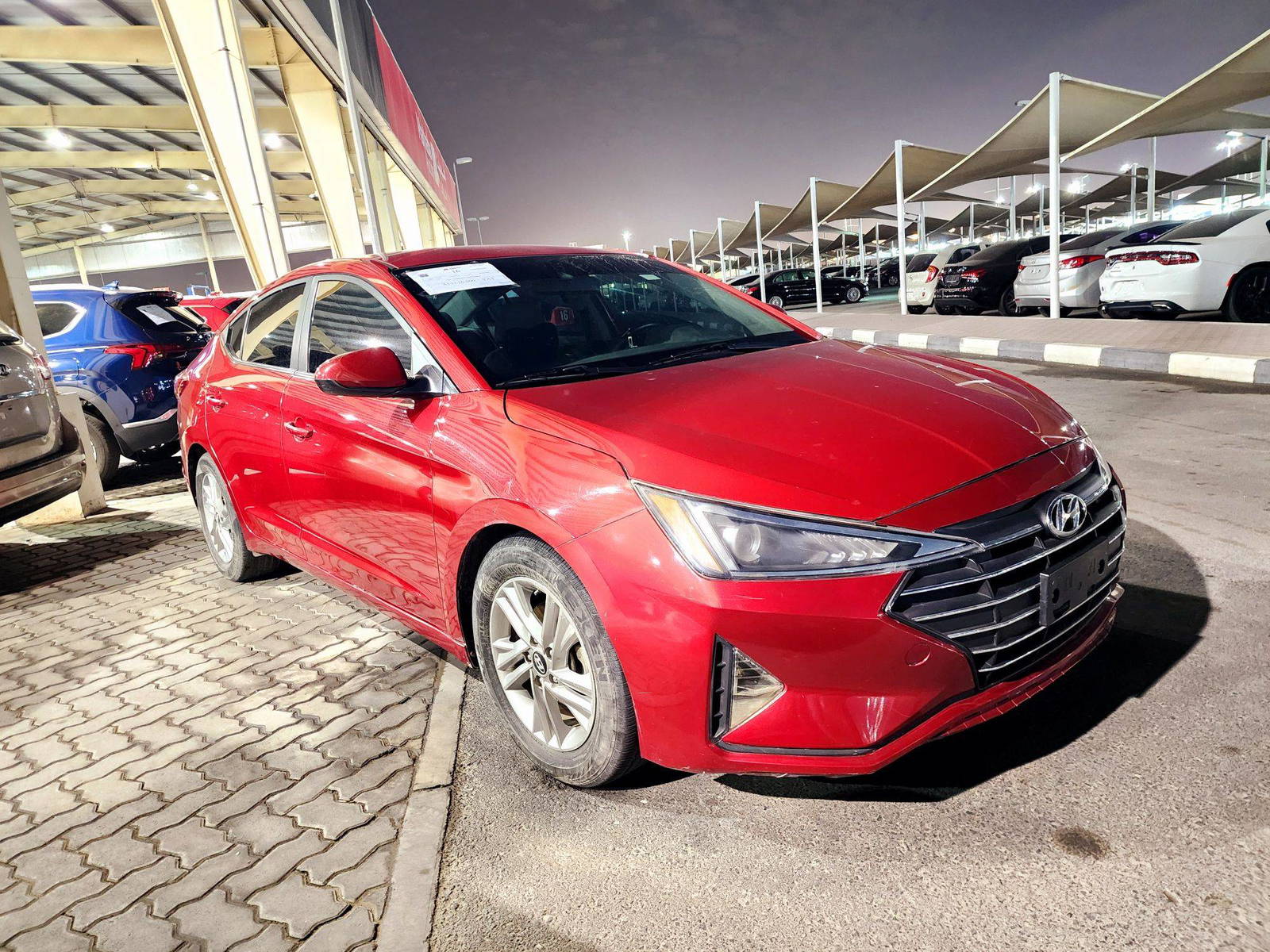 2019 HYUNDAI ELANTRA — 115859 Miles — Lot U744564 — Souq - Marhaba Auctions Used Cars - Image 4
