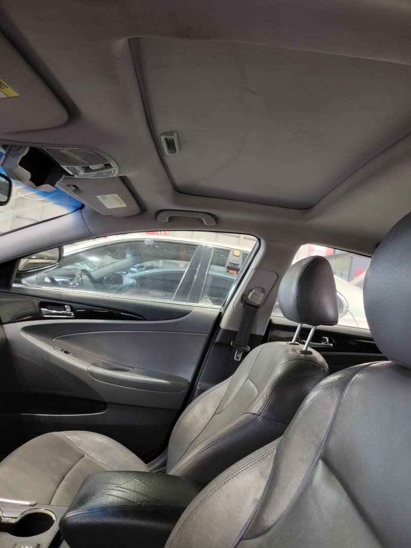 2011 HYUNDAI SONATA — 243414 Miles — Lot 60170274 — Main - Marhaba Auctions Used Cars - Image 9