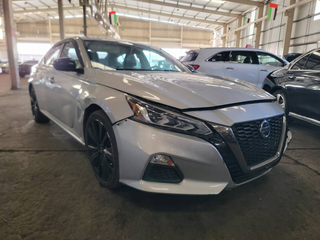 2019 NISSAN ALTIMA — 122659 Miles — Lot 0KC146744 — Main - Marhaba Auctions Used Cars - Image 4