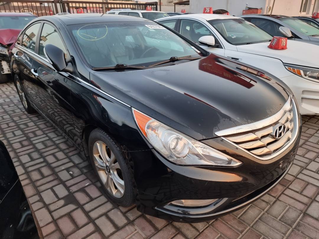 2011 HYUNDAI SONATA — 184587 Miles — Lot C4BH129815 — Souq - Marhaba Auctions Used Cars - Image 3