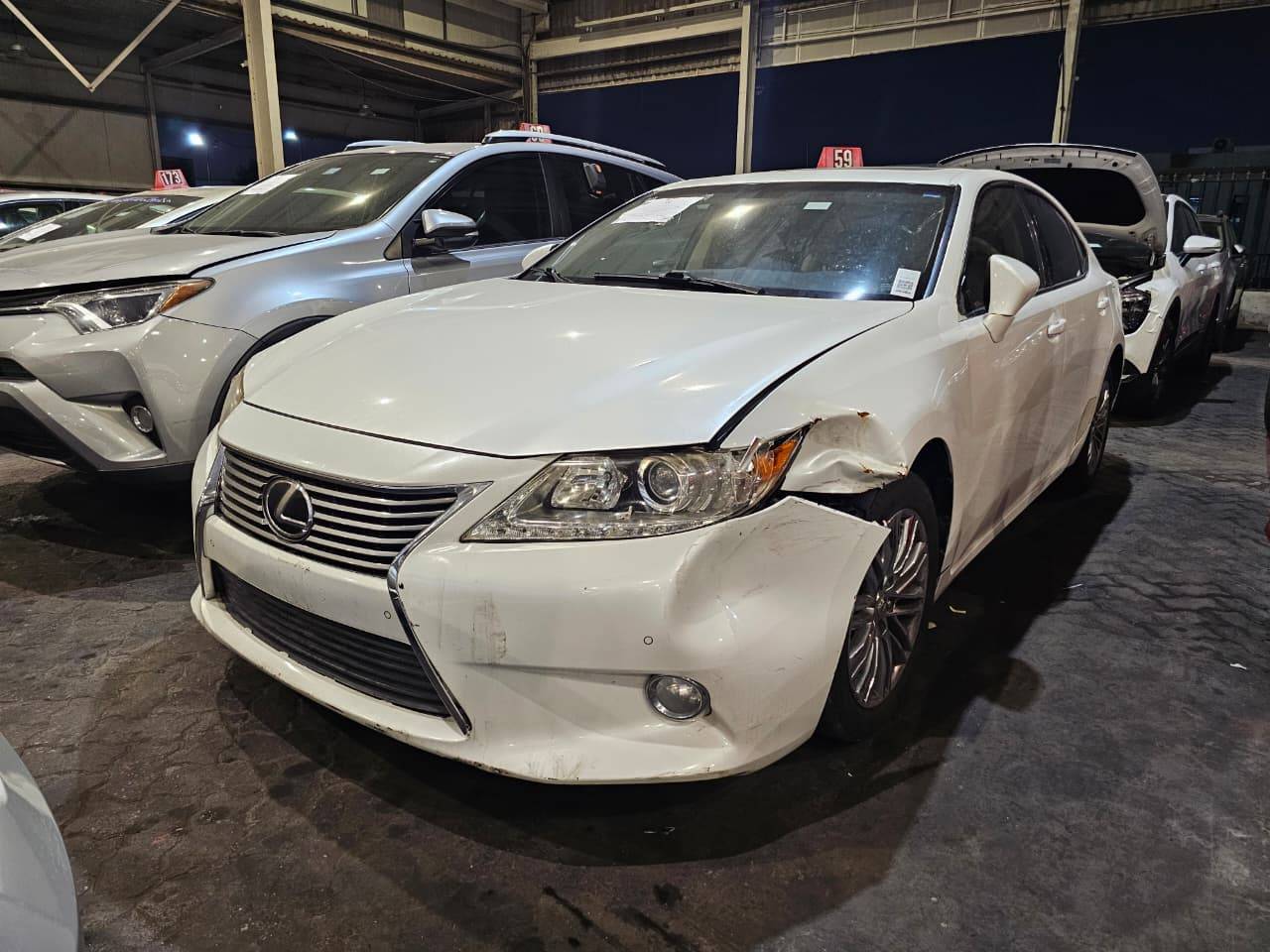 2015 LEXUS ES 350 — 167527 Miles — Lot 97033995 — Main - Marhaba Auctions Used Cars - Image 3