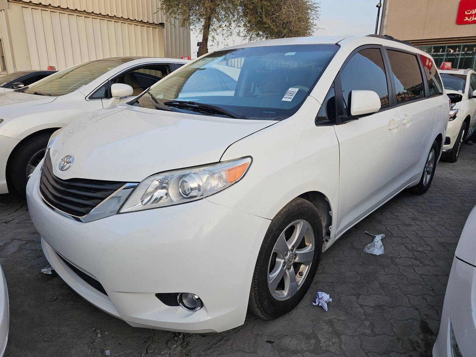 2014 TOYOTA SIENNA — 125861 Miles — Lot 216 618 — Main - Marhaba Auctions Used Cars - Image 5