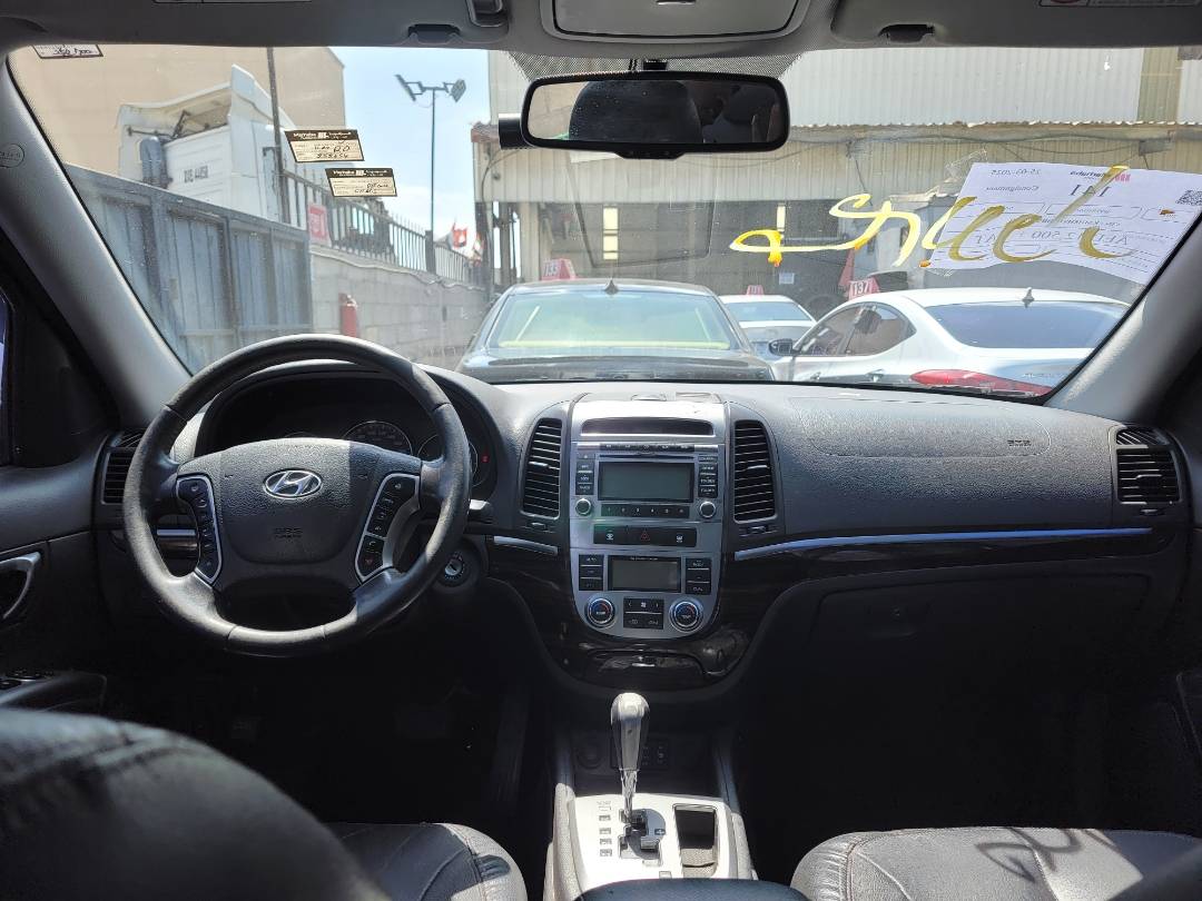 2011 HYUNDAI SANTA FE — 252654 KM — Lot BU720579 — Main - Marhaba Auctions Used Cars - Image 8