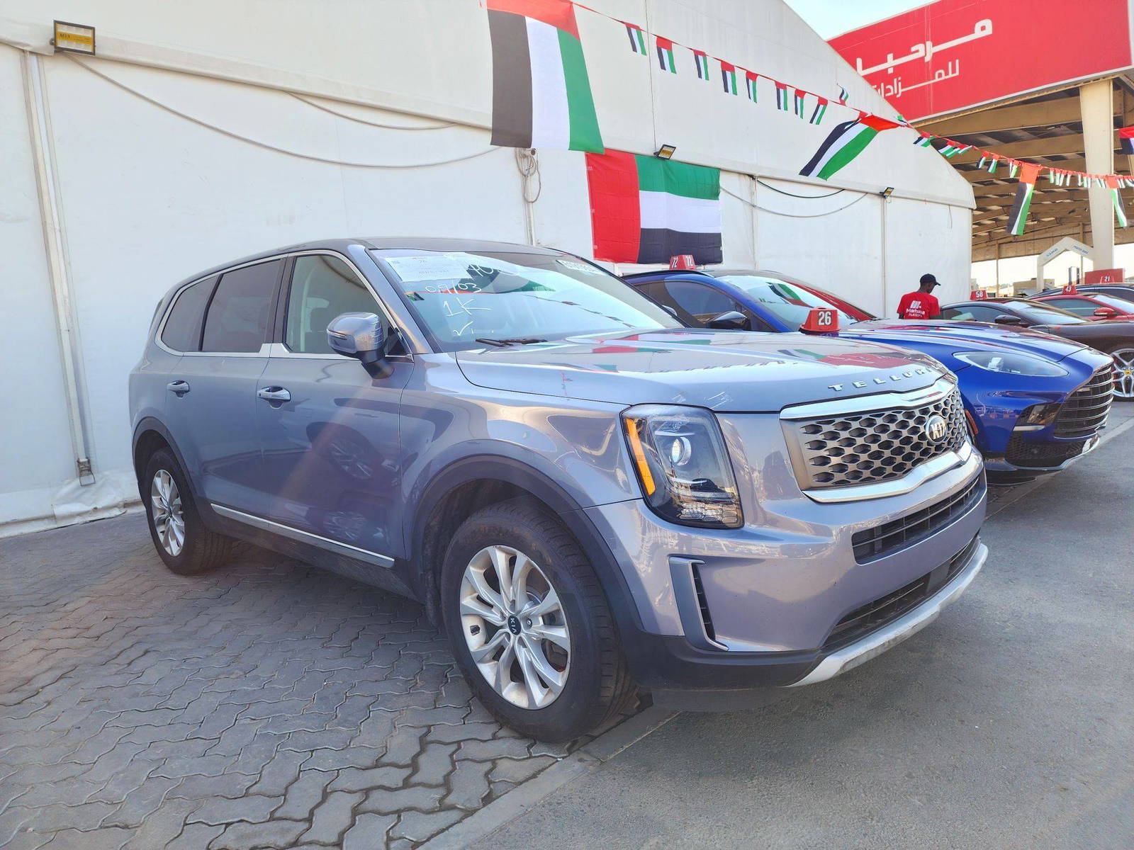 2020 KIA TELLURIDE — 76342 Miles — Lot 61913654 — Souq - Marhaba Auctions Used Cars - Image 3