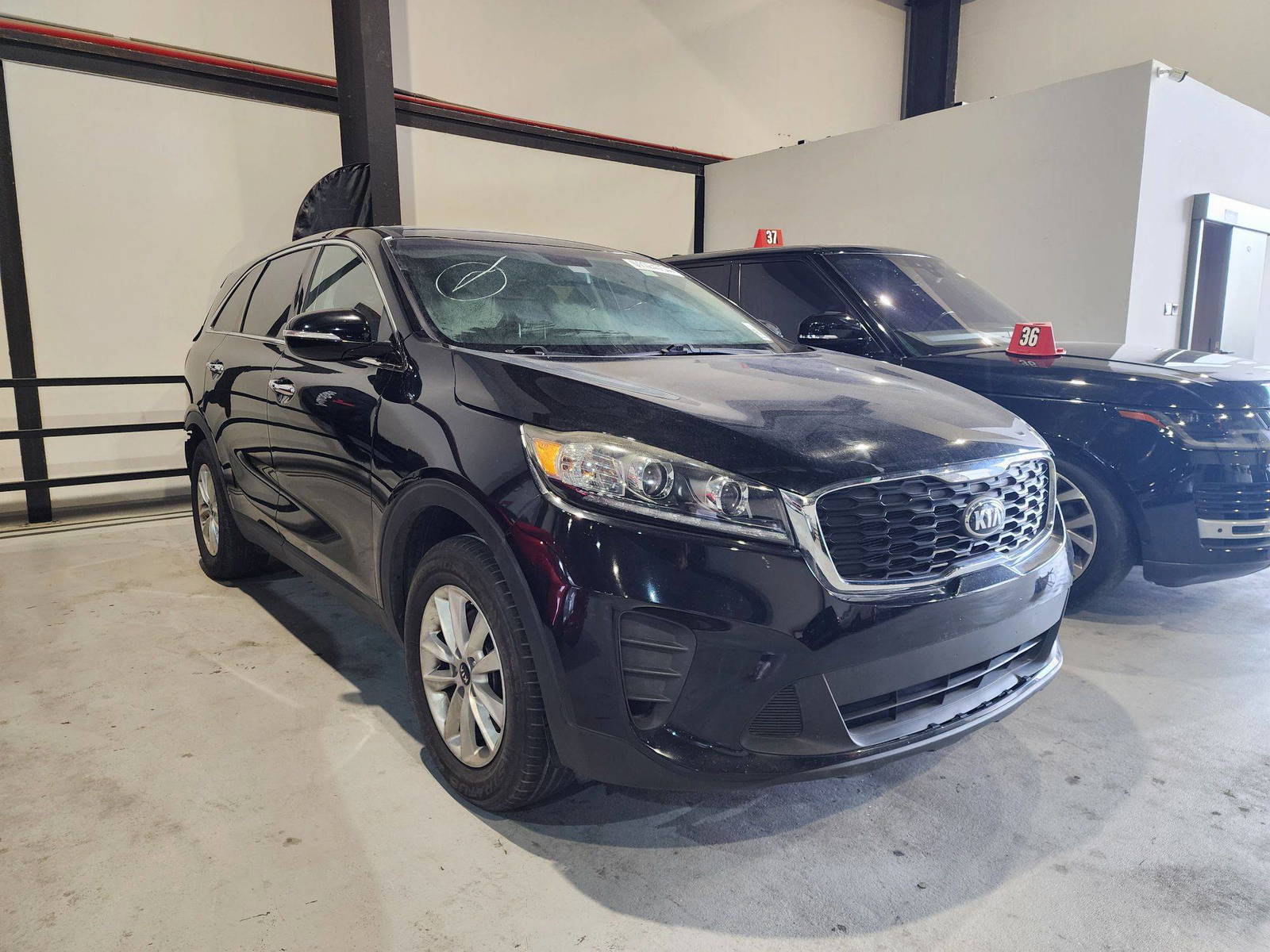 2019 KIA SORENTO — 138220 Miles — Lot 61124754 — Main - Marhaba Auctions Used Cars - Image 4