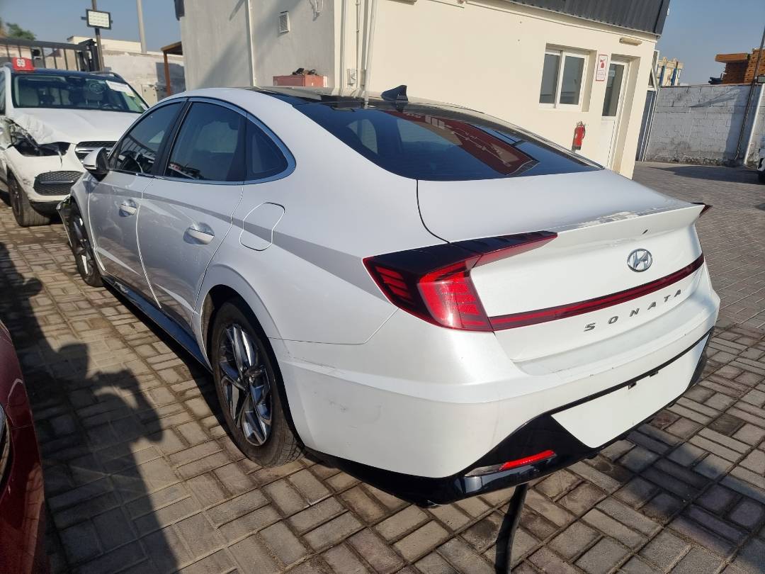 2021 HYUNDAI SONATA — 73137 Miles — Lot 103739 — Ind. 12 - Marhaba Auctions Used Cars - Image 5