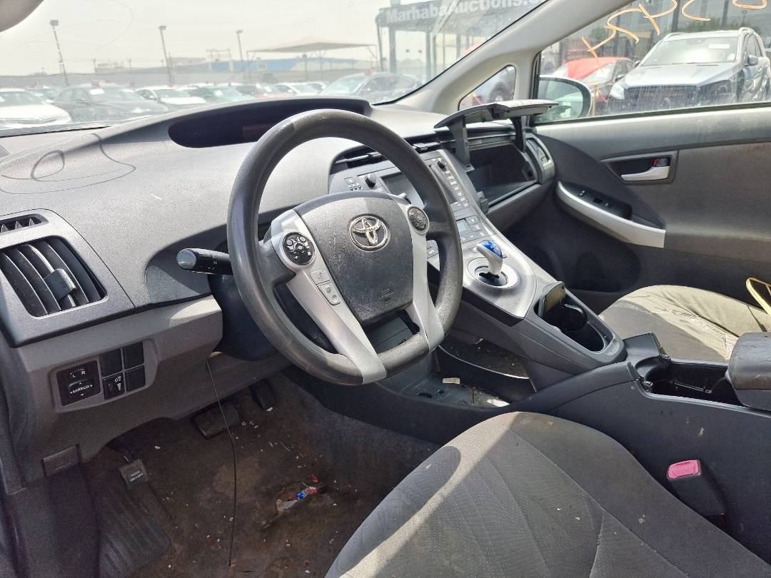 2010 TOYOTA PRIUS — 180292 Miles — Lot 215478 — Ind. 12 - Marhaba Auctions Used Cars - Image 7