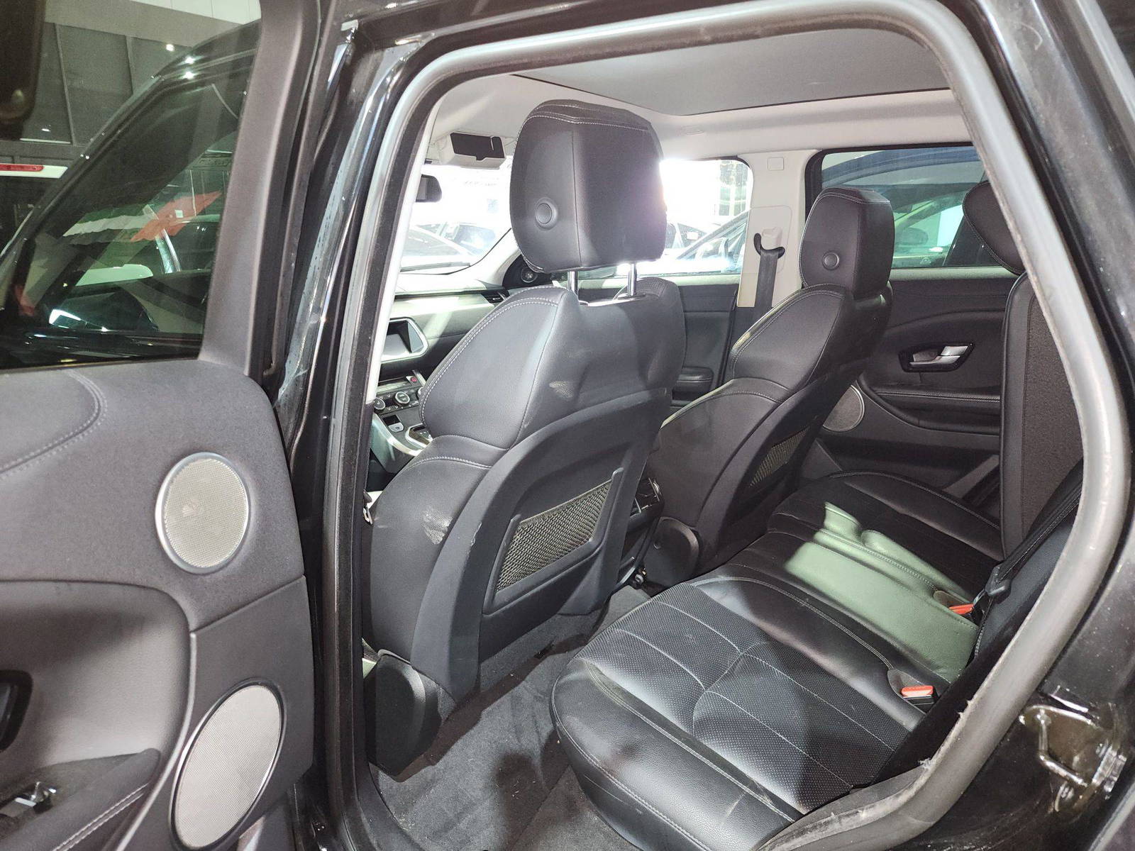 LAND ROVER RANGE ROVER EVOQUE SE 2017 - Marhaba Auction Used Cars - Image 7