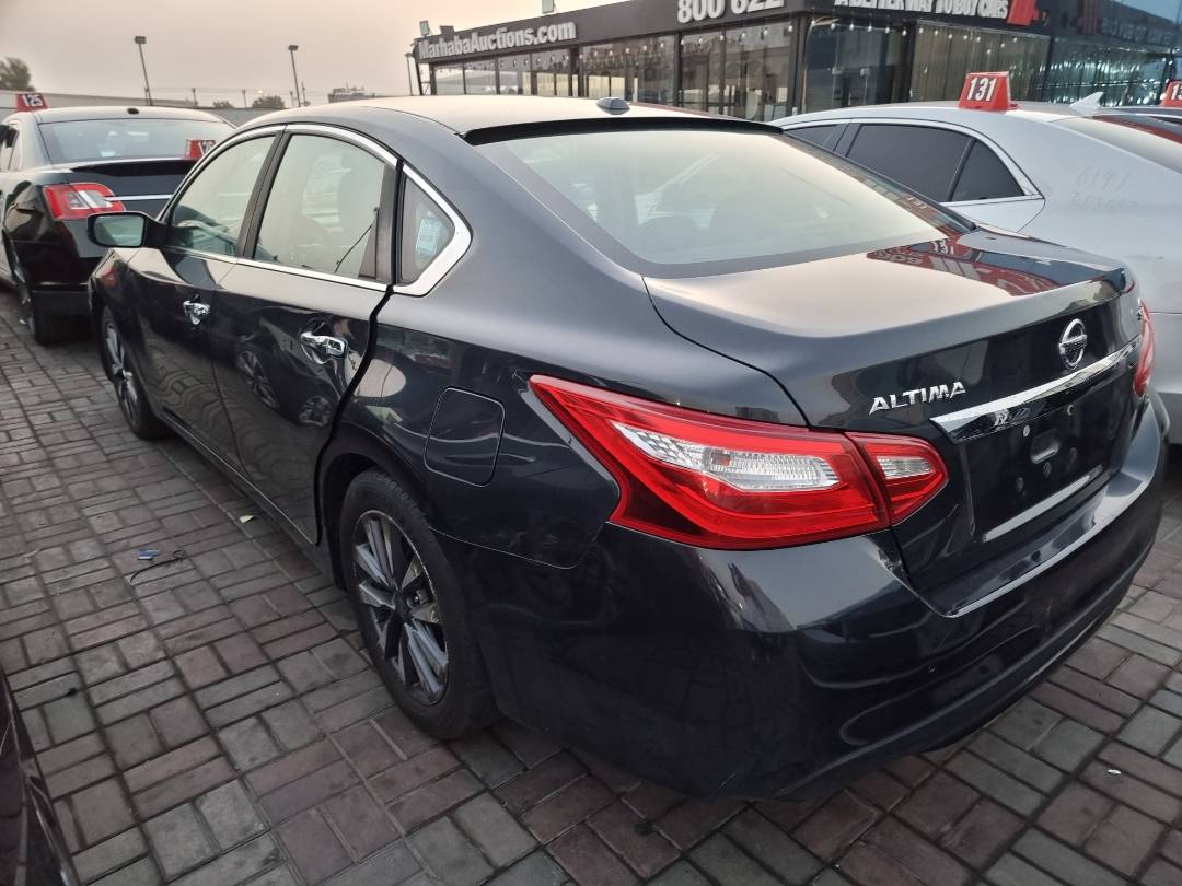 2017 NISSAN ALTIMA — 210431 Miles — Lot 124578 — Ind. 12 - Marhaba Auctions Used Cars - Image 5