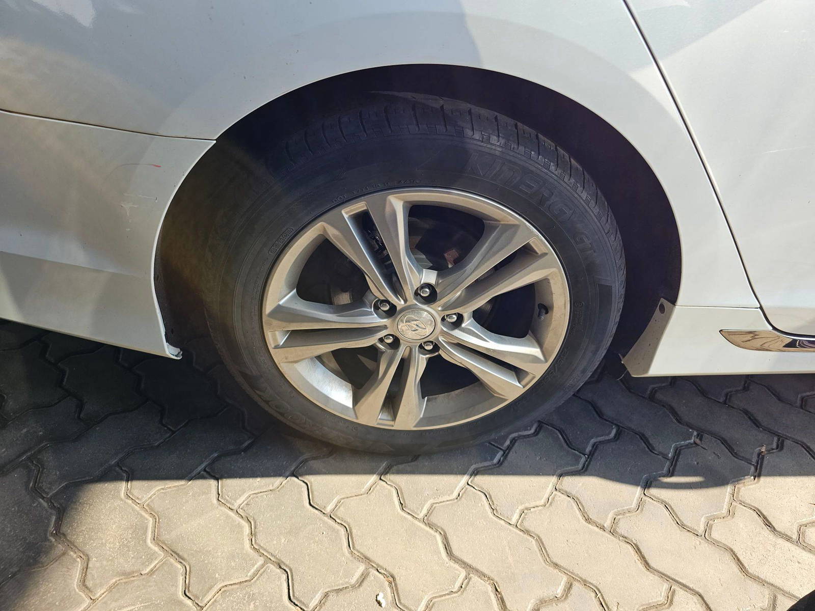 2018 HYUNDAI SONATA SPORT — 127343 KM — Lot 61824045 — Main - Marhaba Auctions Used Cars - Image 12