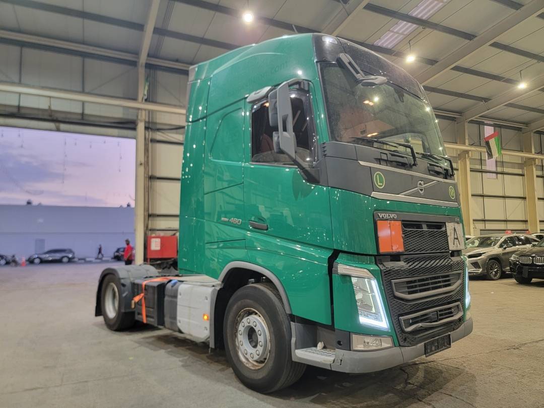 2018 VOLVO FH-Series — 736667 KM — Lot A823560 — Al Quoz - Marhaba Auctions Used Cars - Image 4