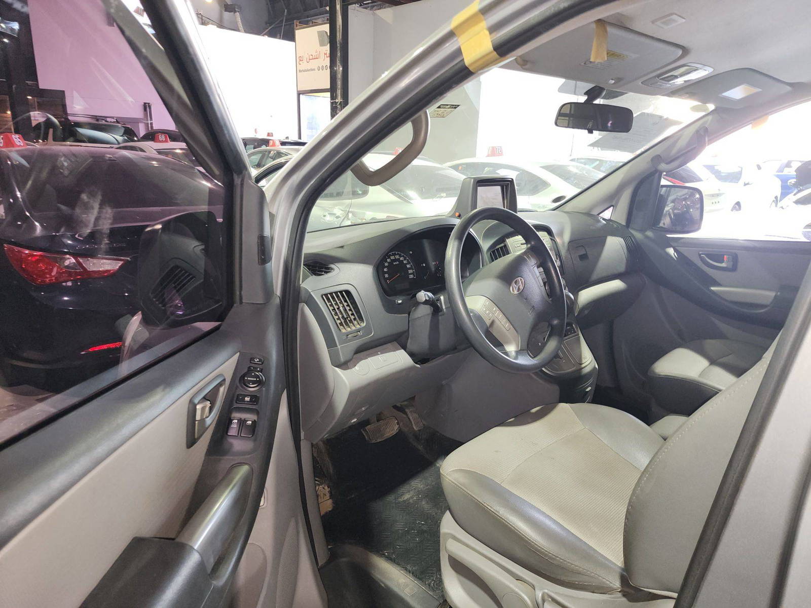2012 HYUNDAI GRAND STAREX — 153364 KM — Lot 396446 — Main - Marhaba Auctions Used Cars - Image 7