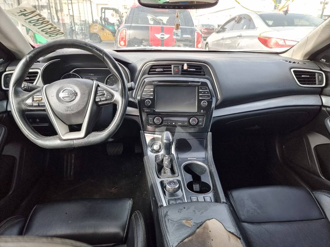 2017 NISSAN MAXIMA — 117489 Miles — Lot 125487 — Ind. 12 - Marhaba Auctions Used Cars - Image 7