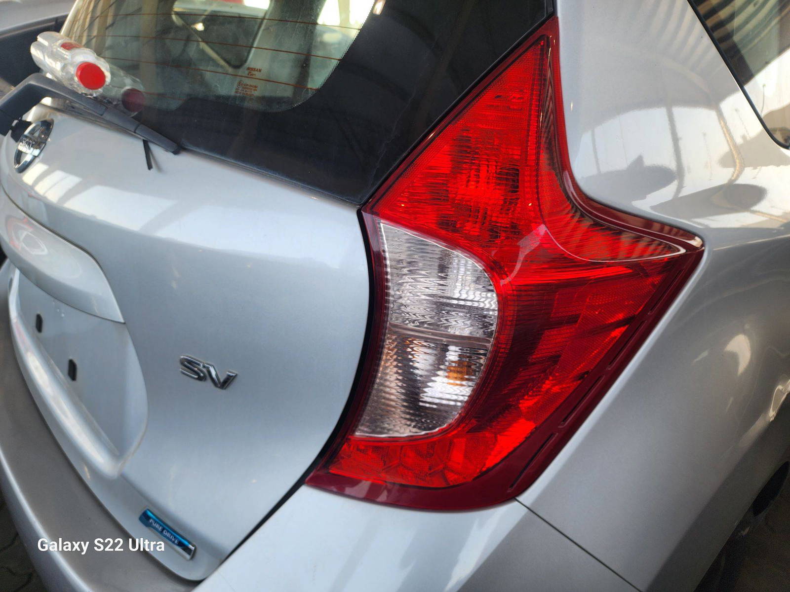 2015 NISSAN VERSA NOTE — 212648 Miles — Lot 37246294 - Marhaba Auctions Used Cars - Image 9