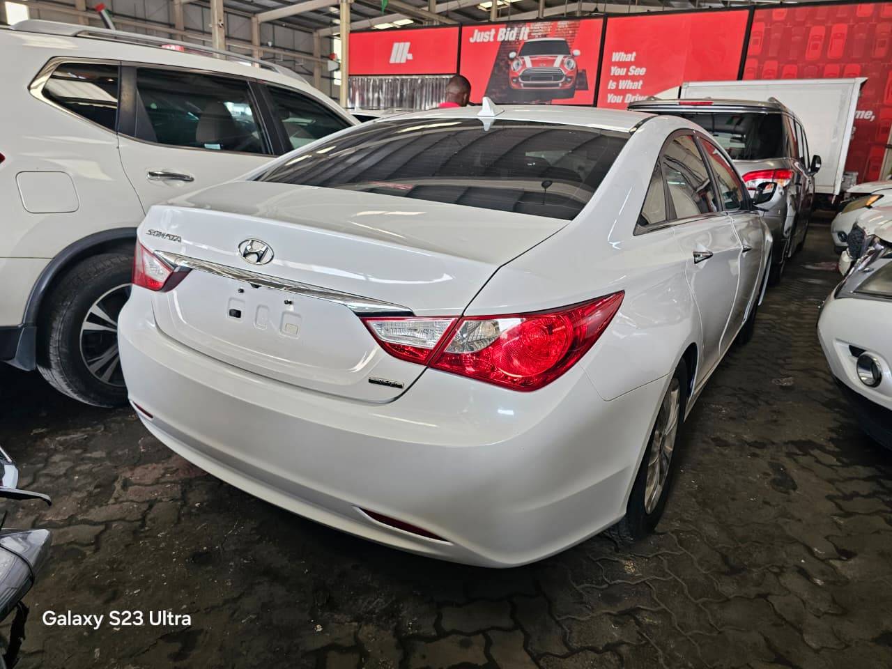 2011 HYUNDAI SONATA — 149873 Miles — Lot BH013710 — Main - Marhaba Auctions Used Cars - Image 6