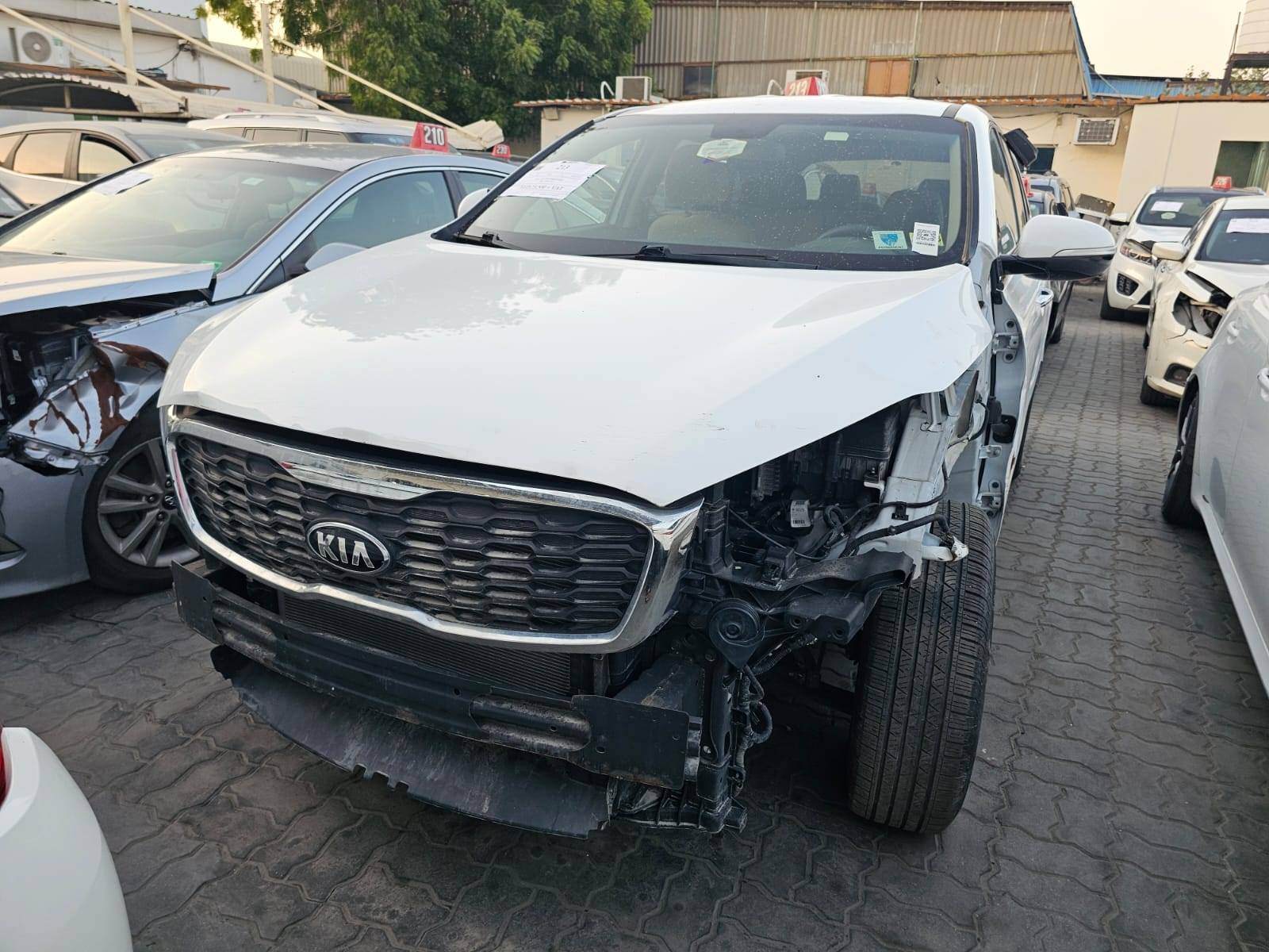 KIA SORENTO 2019 - Marhaba Auction Used Cars - Image 4