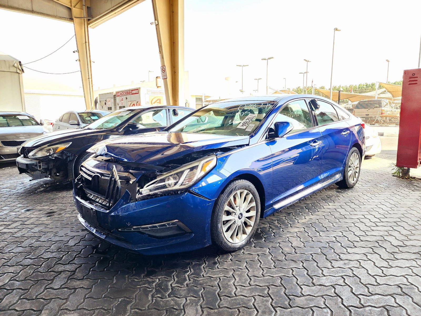 2015 HYUNDAI SONATA — 82452 Miles — Lot 71021864 — Souq - Marhaba Auctions Used Cars - Image 4