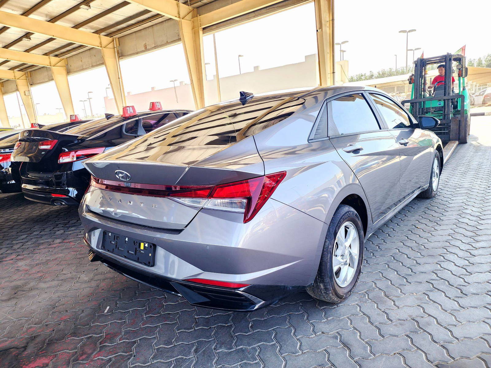 2021 HYUNDAI AVANTE — 95519 KM — Lot 036226 — Main - Marhaba Auctions Used Cars - Image 3