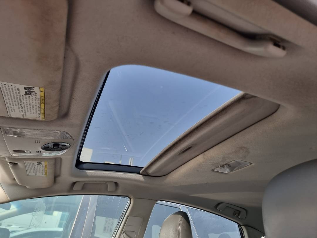 2010 TOYOTA PRIUS — 236619 Miles — Lot A0045012 — Ind. 12 - Marhaba Auctions Used Cars - Image 8