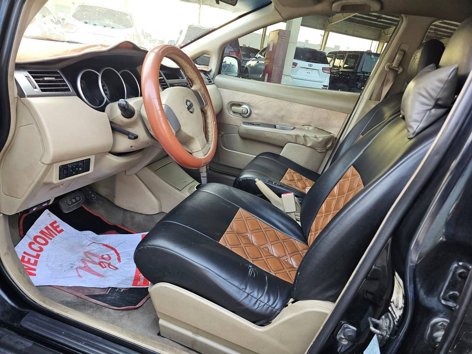2011 NISSAN TIDA — 314928 KM — Lot 5BK213112 — Souq - Marhaba Auctions Used Cars - Image 9