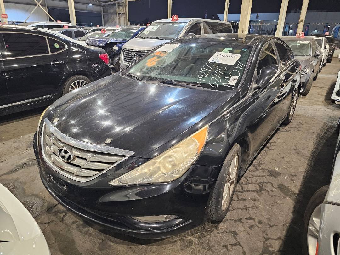 2012 HYUNDAI SONATA — 183634 Miles — Lot 42558103 — Main - Marhaba Auctions Used Cars - Image 4