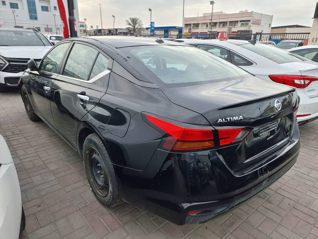 2020 NISSAN ALTIMA — 85385 Miles — Lot C178535 — Ind. 12 - Marhaba Auctions Used Cars - Image 5