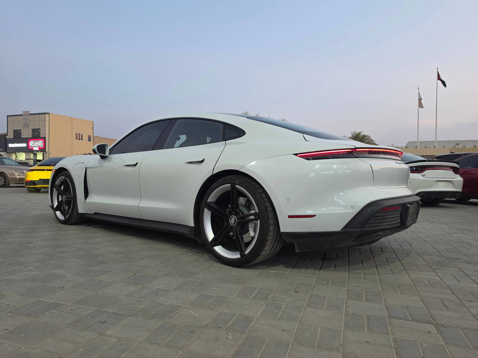 2020 PORSCHE TAYCAN — 38988 Miles — Lot 80476085 - Marhaba Auctions Used Cars - Image 4