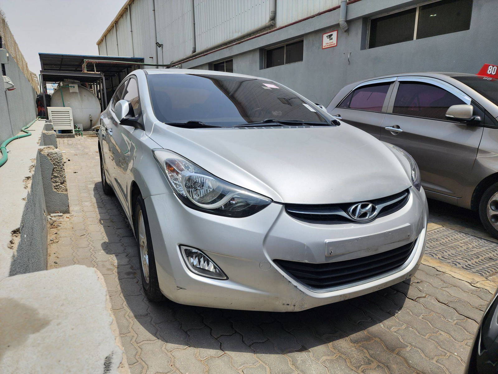 2011 HYUNDAI AVANTE — 127270 KM — Lot 033627 — Al Quoz - Marhaba Auctions Used Cars - Image 4
