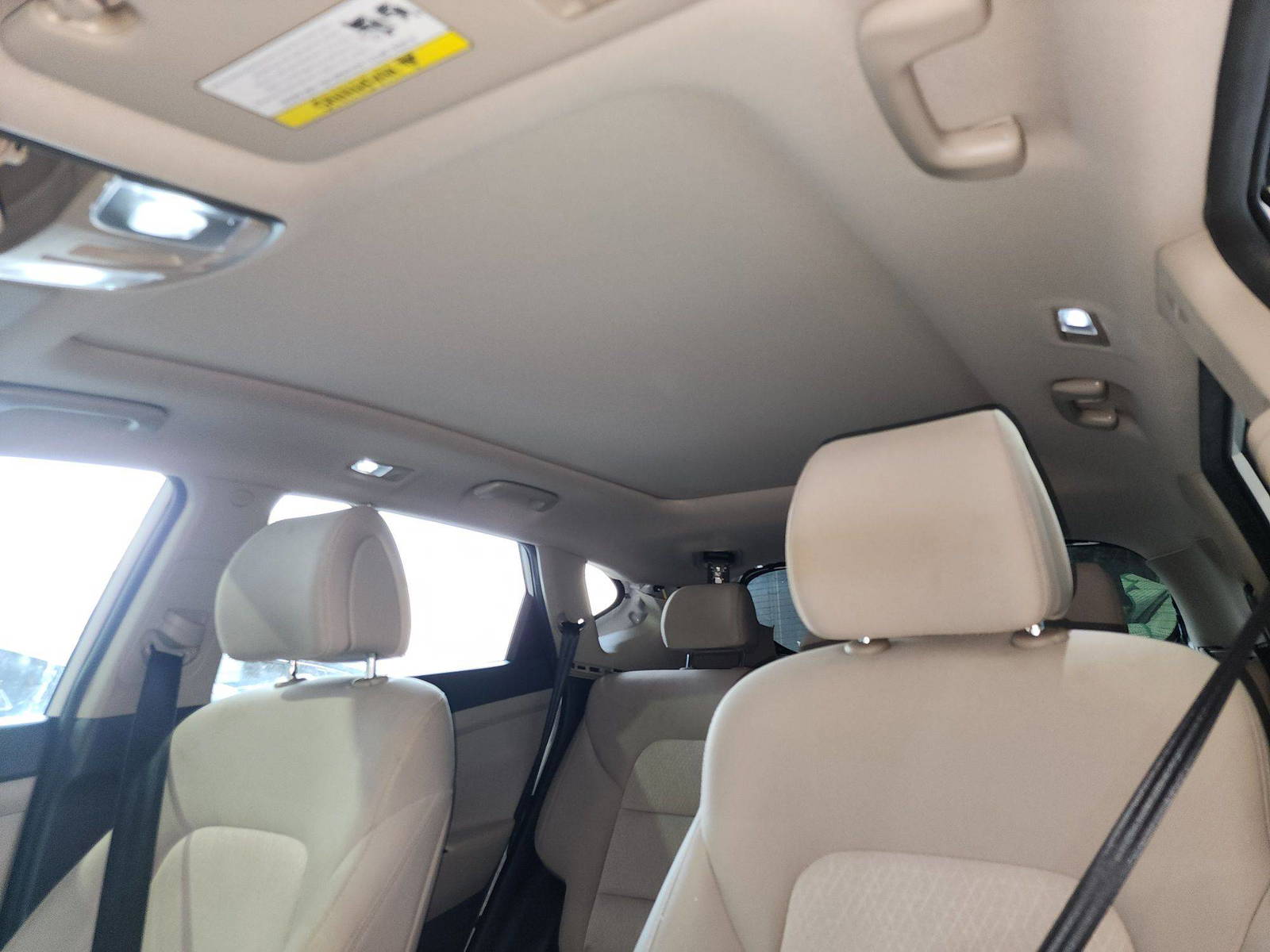 HYUNDAI TUCSON 2018 - Marhaba Auction Used Cars - Image 8