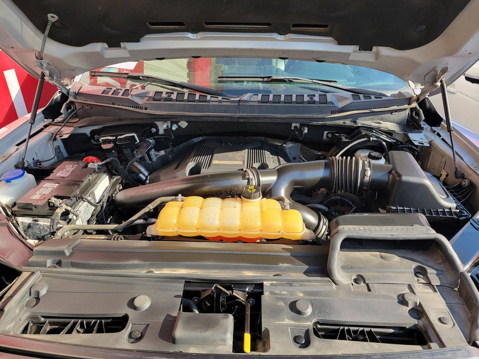 FORD F150 - Raptor 2018 - Marhaba Auction Used Cars - Image 9